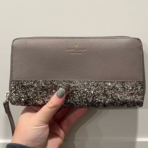 Kate Spade wallet Grey with glitter